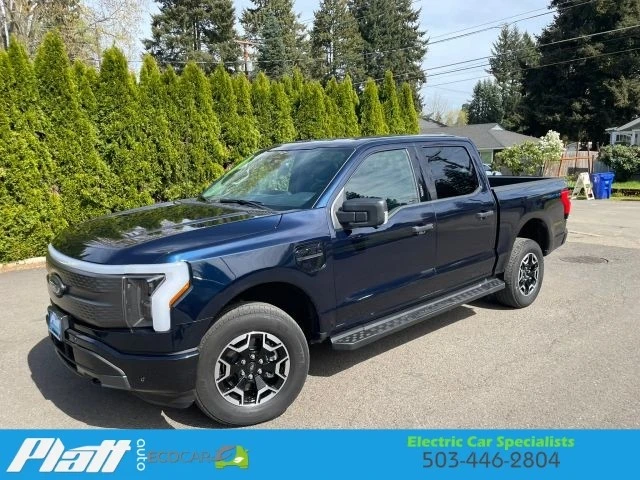 2023 Ford F-150 Lightning 14th Gen - Image 3 of 31