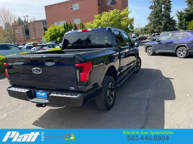 2023 Ford F-150 Lightning 14th Gen - Image 8 of 31