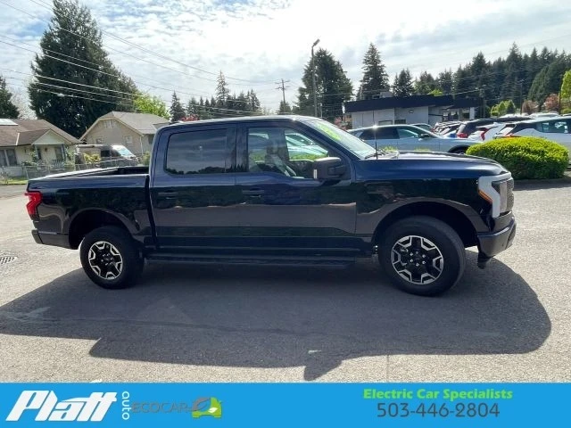 2023 Ford F-150 Lightning 14th Gen - Image 12 of 31
