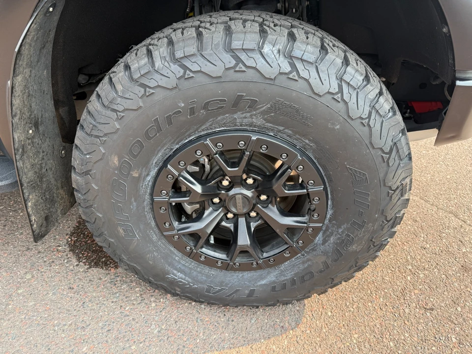 2023 Ford F-150 Raptor 14th Gen - Image 13 of 31