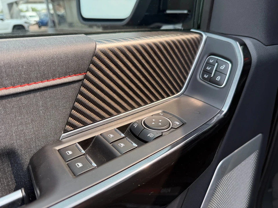 2023 Ford F-150 Raptor 14th Gen - Image 20 of 31