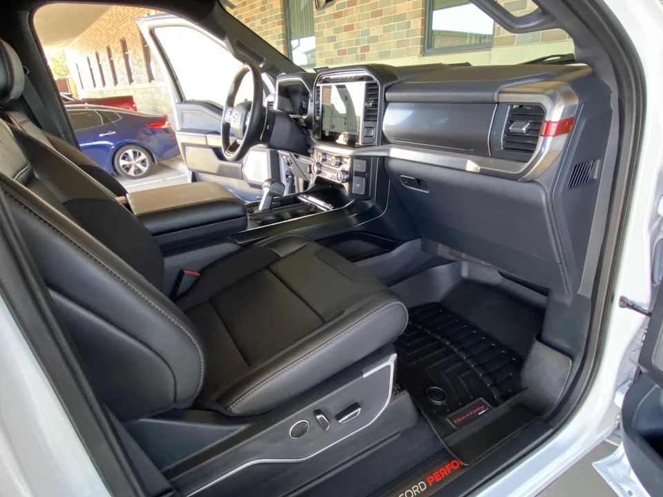 2023 Ford F-150 Raptor 14th Gen - Image 17 of 21