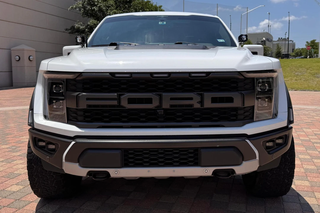 2023 Ford F-150 Raptor 14th Gen - Image 2 of 31