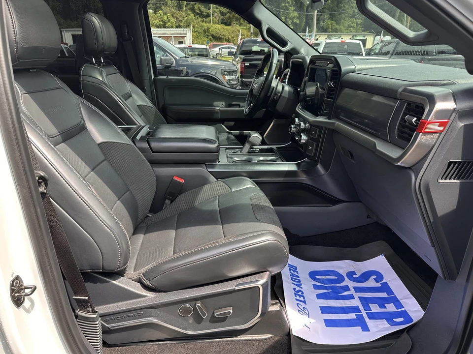 2023 Ford F-150 Raptor 14th Gen - Image 15 of 31