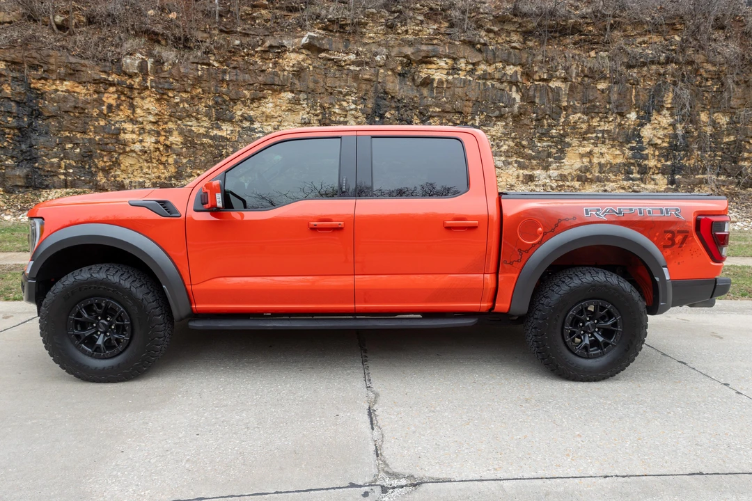 2023 Ford F-150 Raptor 14th Gen - Image 6 of 31