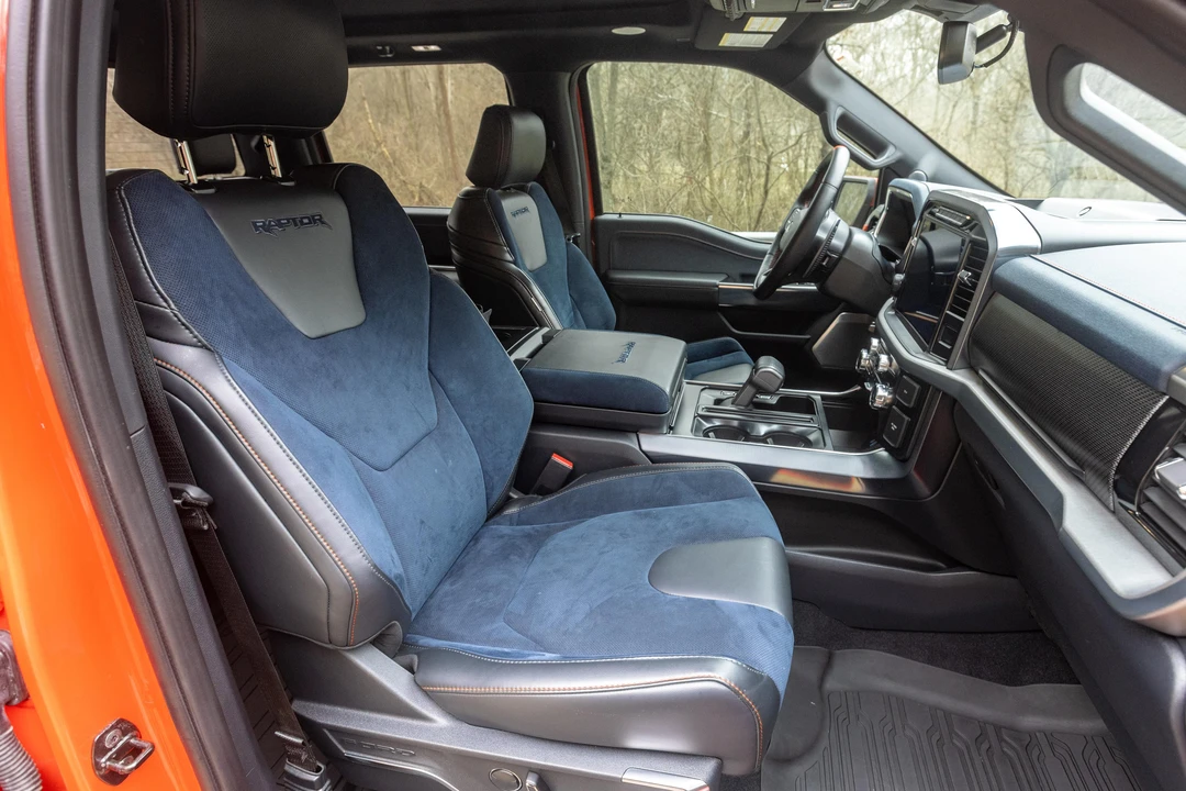 2023 Ford F-150 Raptor 14th Gen - Image 30 of 31