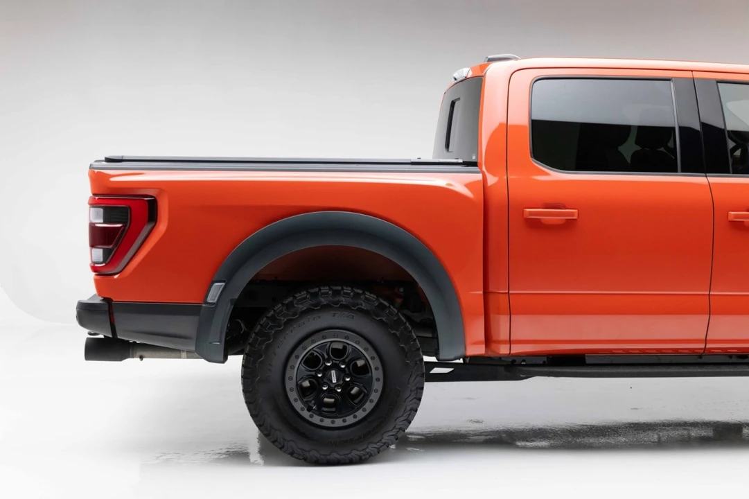 2023 Ford - Image 21 of 31