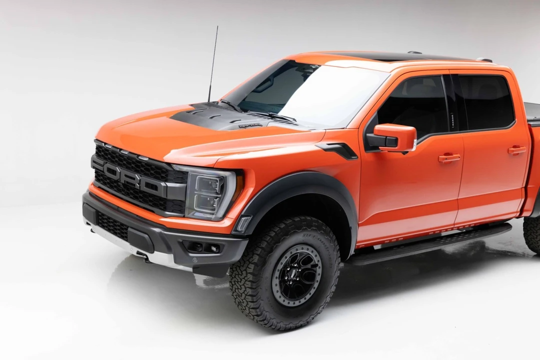 2023 Ford F-150 Raptor 14th Gen - Image 25 of 31