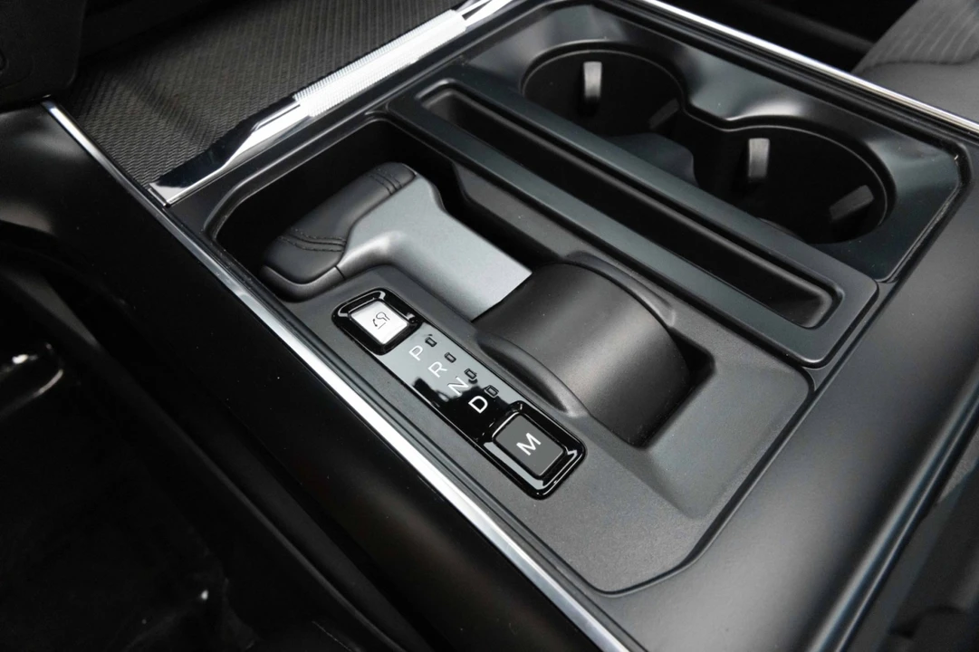 2023 Ford - Image 28 of 31