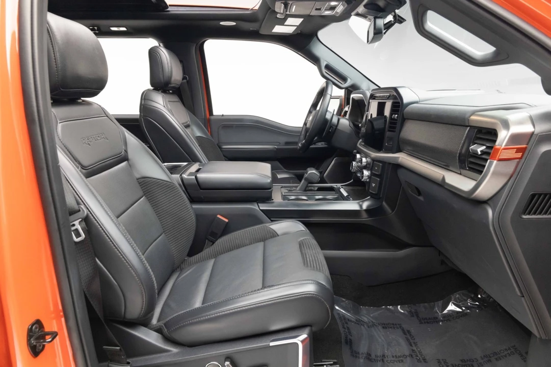 2023 Ford F-150 Raptor 14th Gen - Image 24 of 31