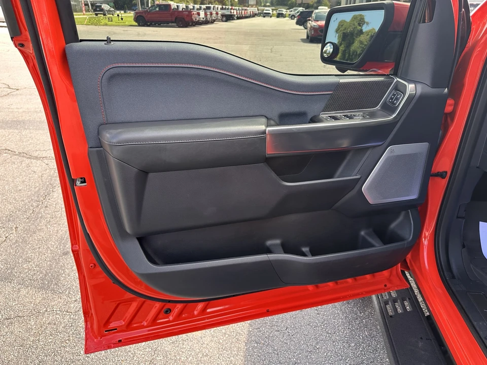 2023 Ford F-150 Raptor 14th Gen - Image 11 of 31