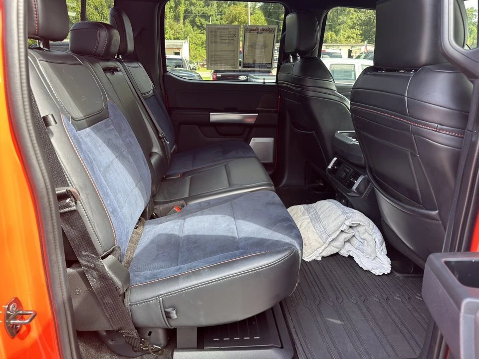 2023 Ford F-150 Raptor 14th Gen - Image 18 of 31