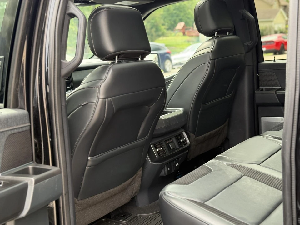 2023 Ford F-150 Raptor 14th Gen - Image 22 of 31