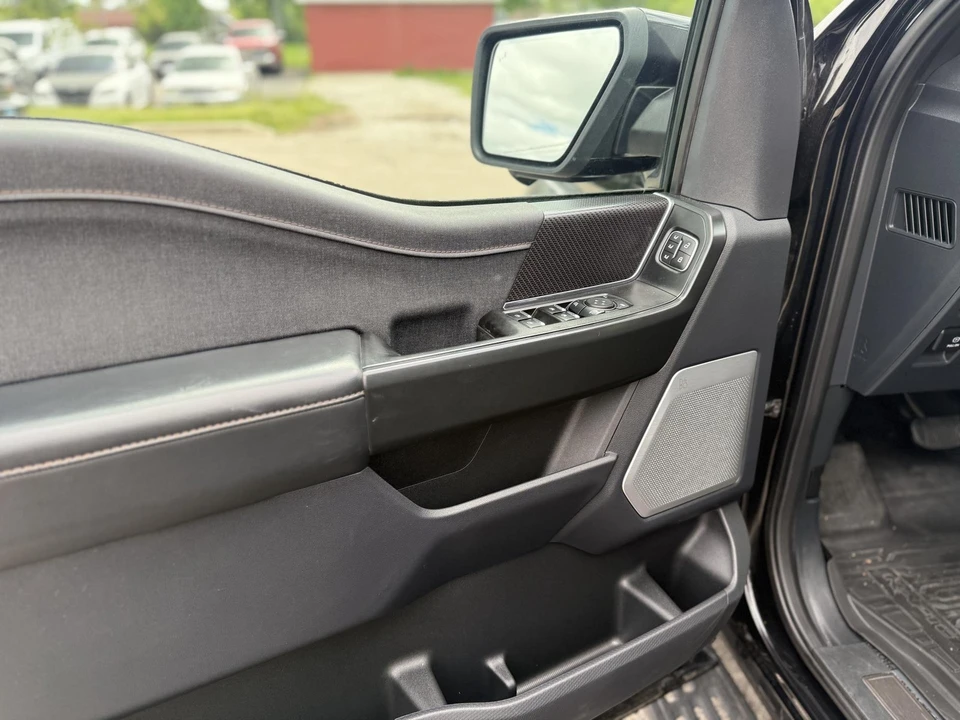 2023 Ford F-150 Raptor 14th Gen - Image 20 of 31