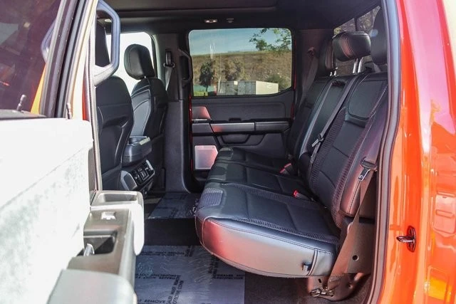 2023 Ford F-150 Raptor 14th Gen - Image 18 of 31