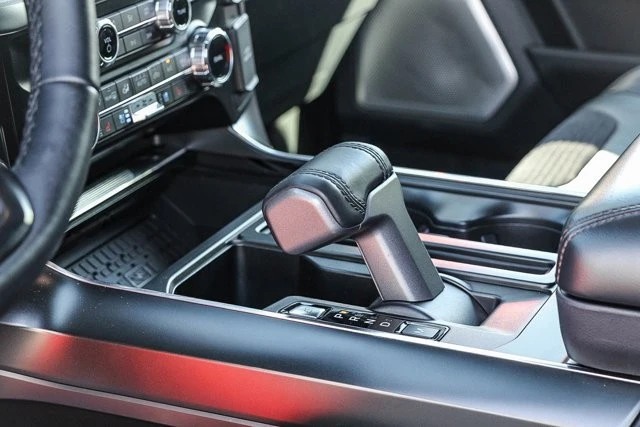 2023 Ford F-150 Raptor 14th Gen - Image 21 of 31