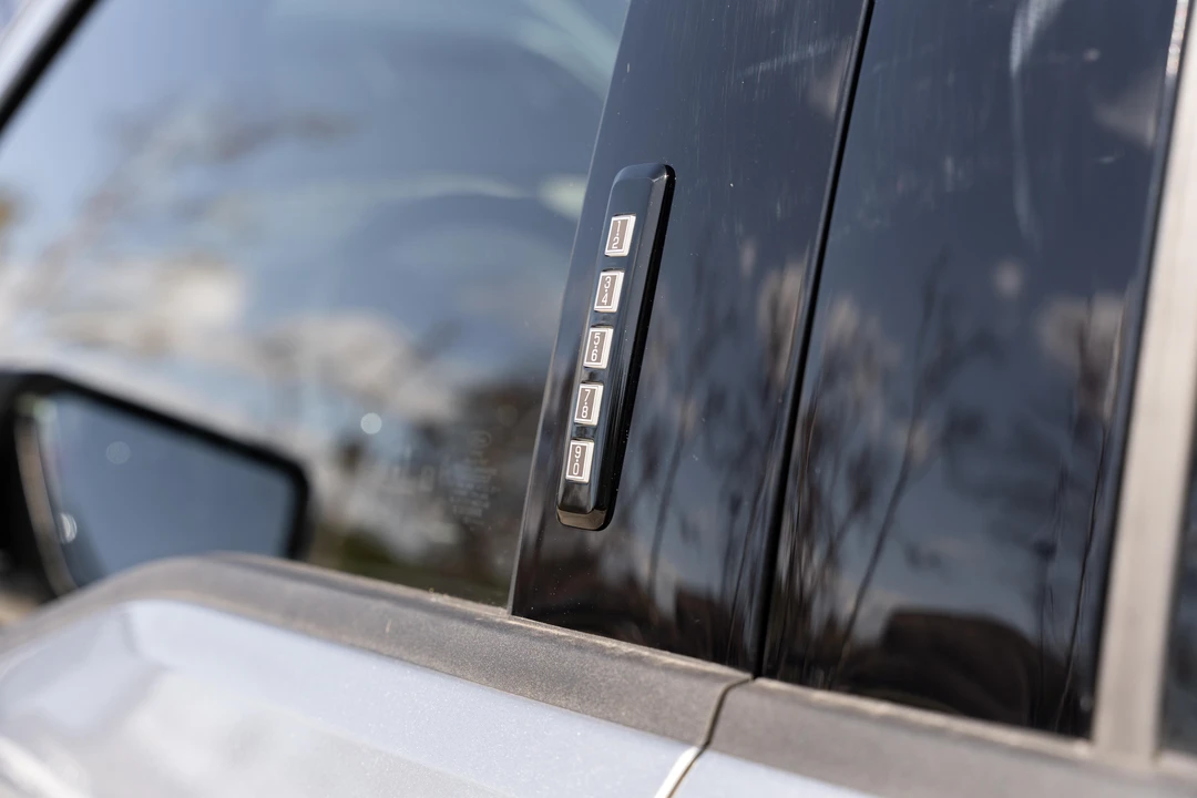 2023 Ford F-150 Raptor 14th Gen - Image 24 of 31