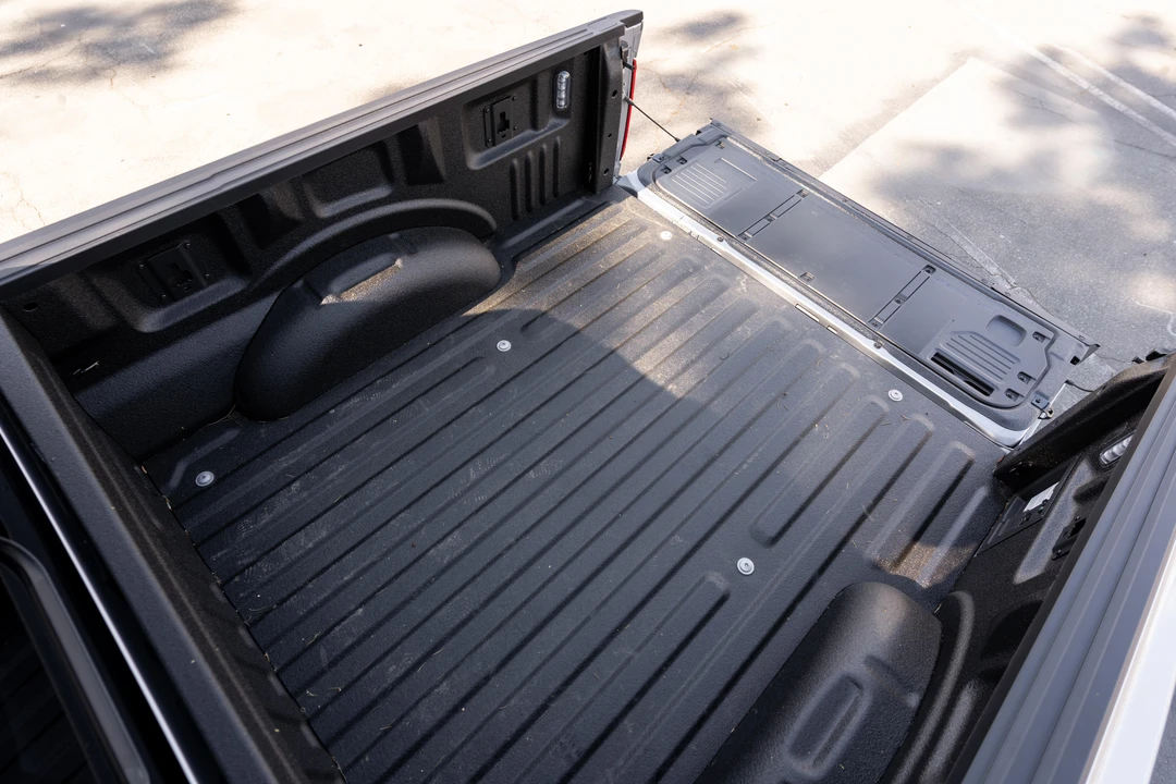2023 Ford F-150 Raptor 14th Gen - Image 27 of 31