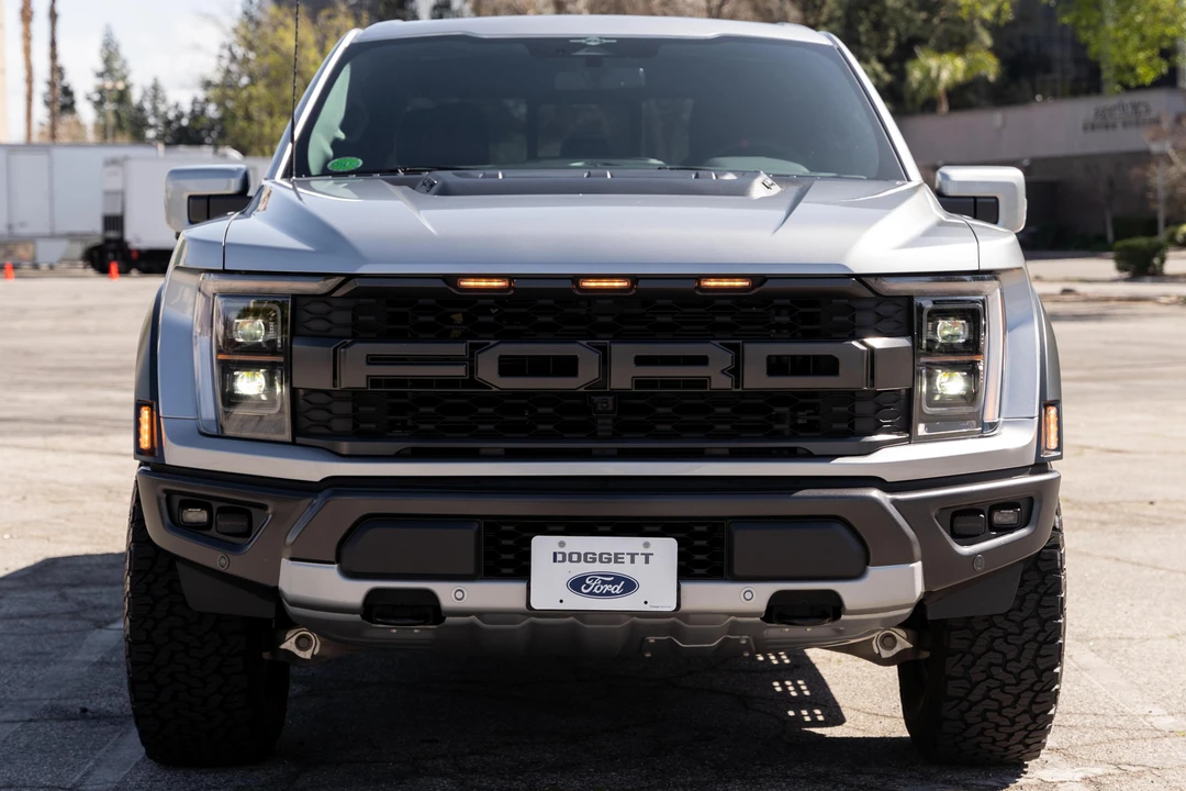 2023 Ford F-150 Raptor 14th Gen - Image 2 of 31