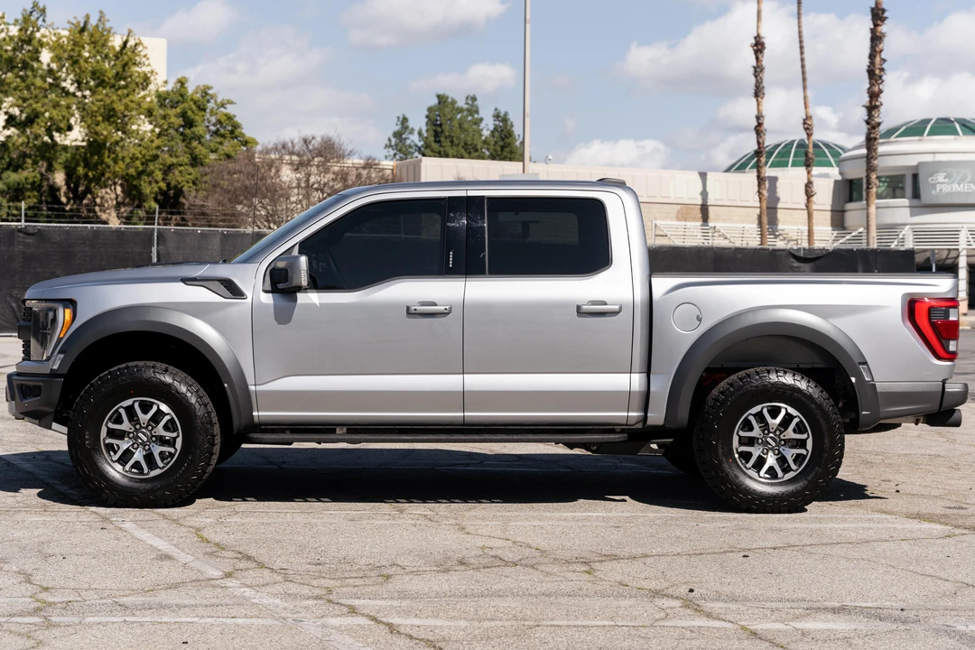 2023 Ford F-150 Raptor 14th Gen - Image 3 of 31