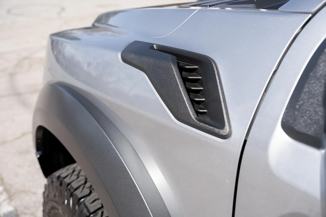 2023 Ford F-150 Raptor 14th Gen - Image 23 of 31