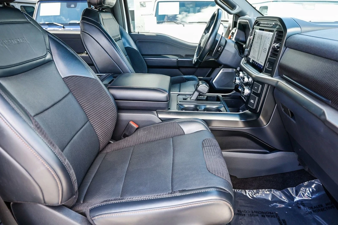 2023 Ford F-150 Raptor 14th Gen - Image 17 of 31