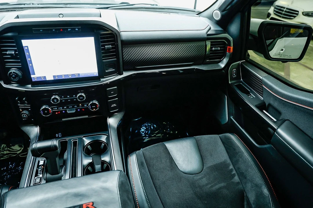 2023 Ford F-150 Raptor 14th Gen - Image 15 of 31