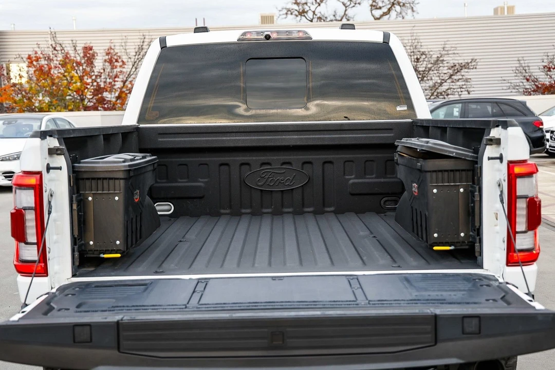 2023 Ford F-150 Raptor 14th Gen - Image 27 of 31