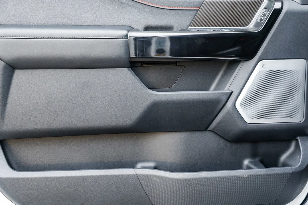 2023 Ford F-150 Raptor 14th Gen - Image 21 of 31