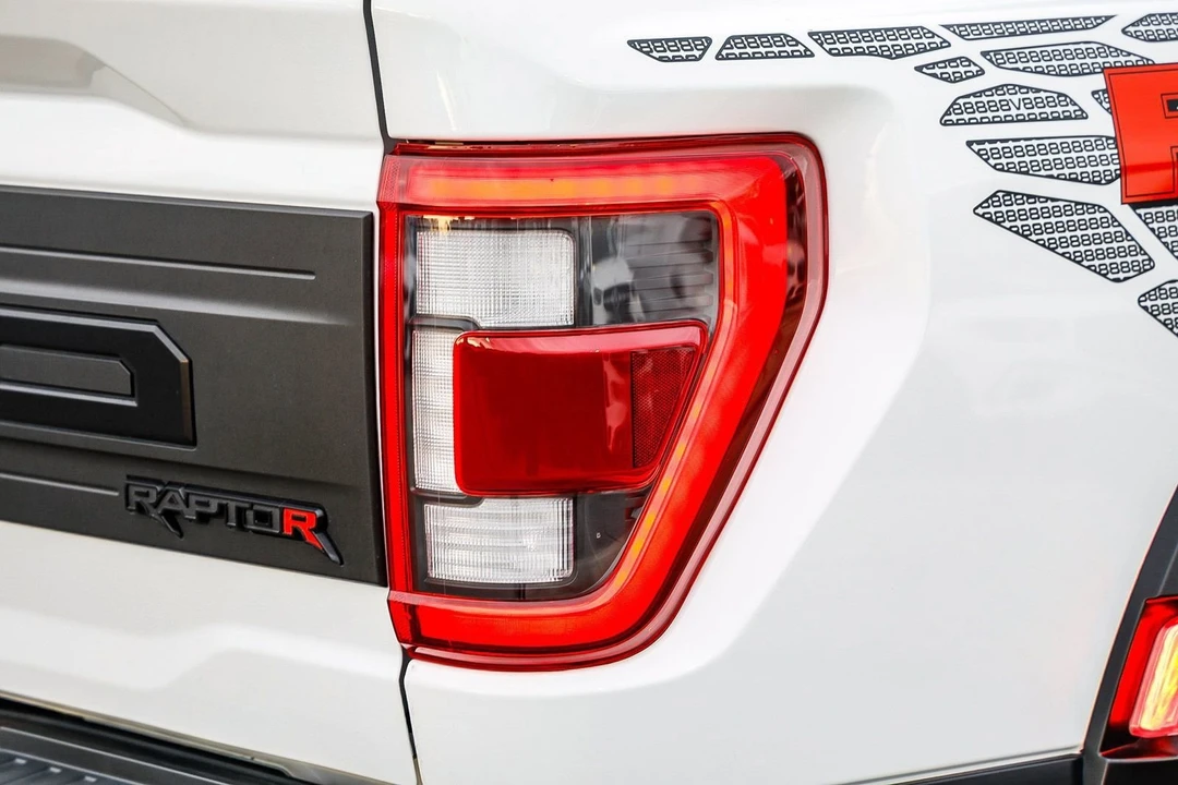 2023 Ford F-150 Raptor 14th Gen - Image 8 of 31