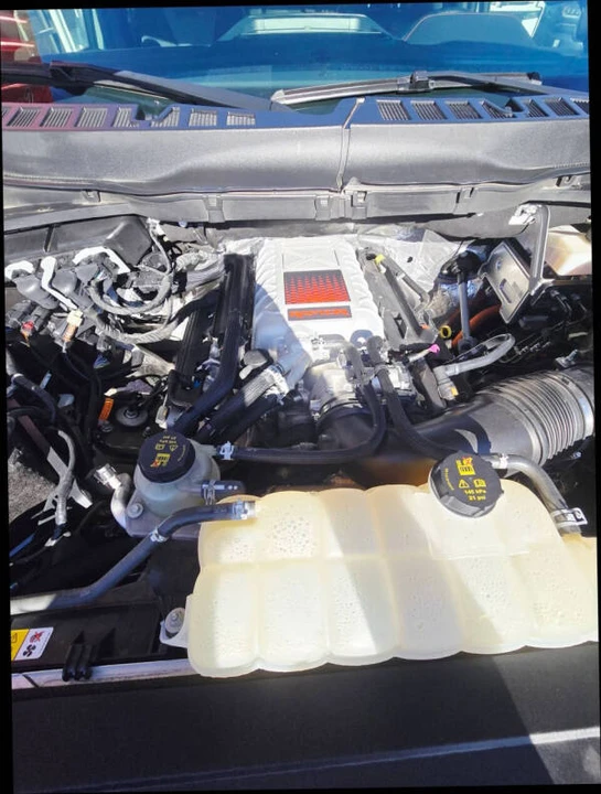 2023 Ford F-150 Raptor 14th Gen - Image 15 of 16