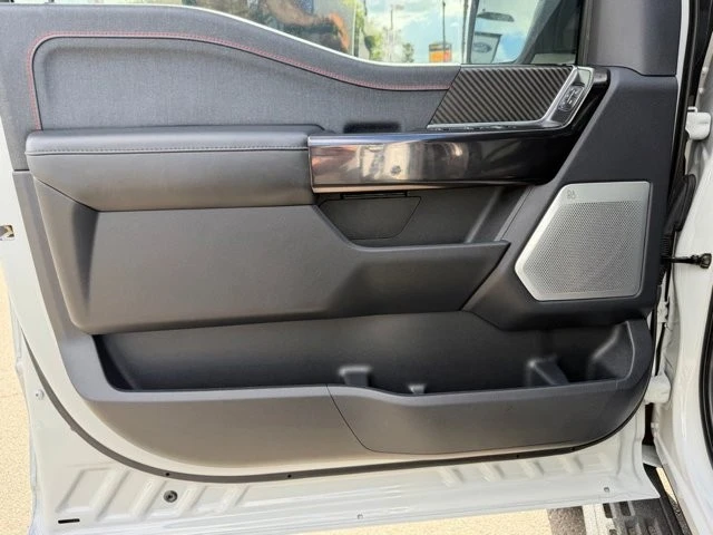 2023 Ford F-150 Raptor 14th Gen - Image 20 of 31