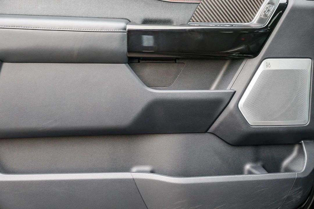 2023 Ford F-150 Raptor 14th Gen - Image 21 of 31