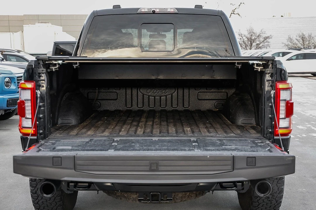 2023 Ford F-150 Raptor 14th Gen - Image 26 of 31