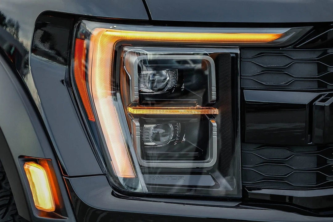 2023 Ford F-150 Raptor 14th Gen - Image 7 of 31