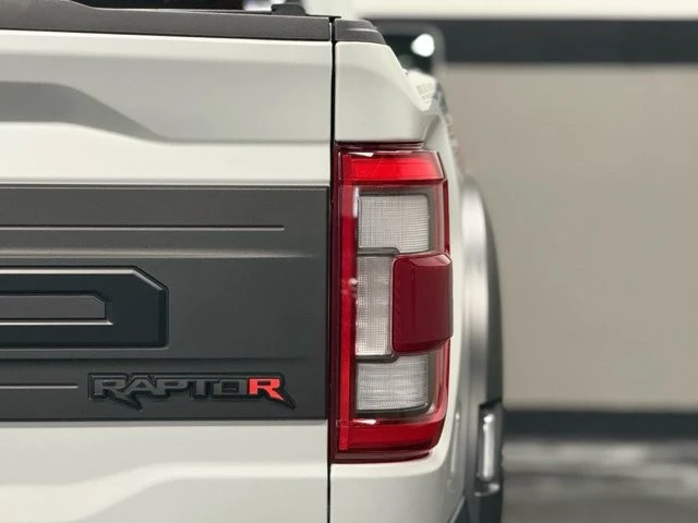 2023 Ford F-150 Raptor 14th Gen - Image 11 of 31