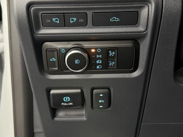 2023 Ford F-150 Raptor 14th Gen - Image 27 of 31