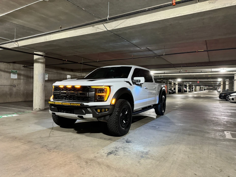 2023 Ford F-150 Raptor 14th Gen - Image 2 of 21