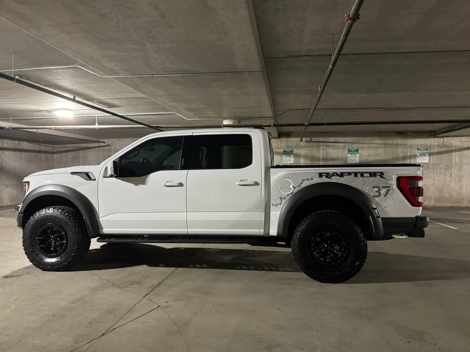 2023 Ford F-150 Raptor 14th Gen - Image 3 of 21