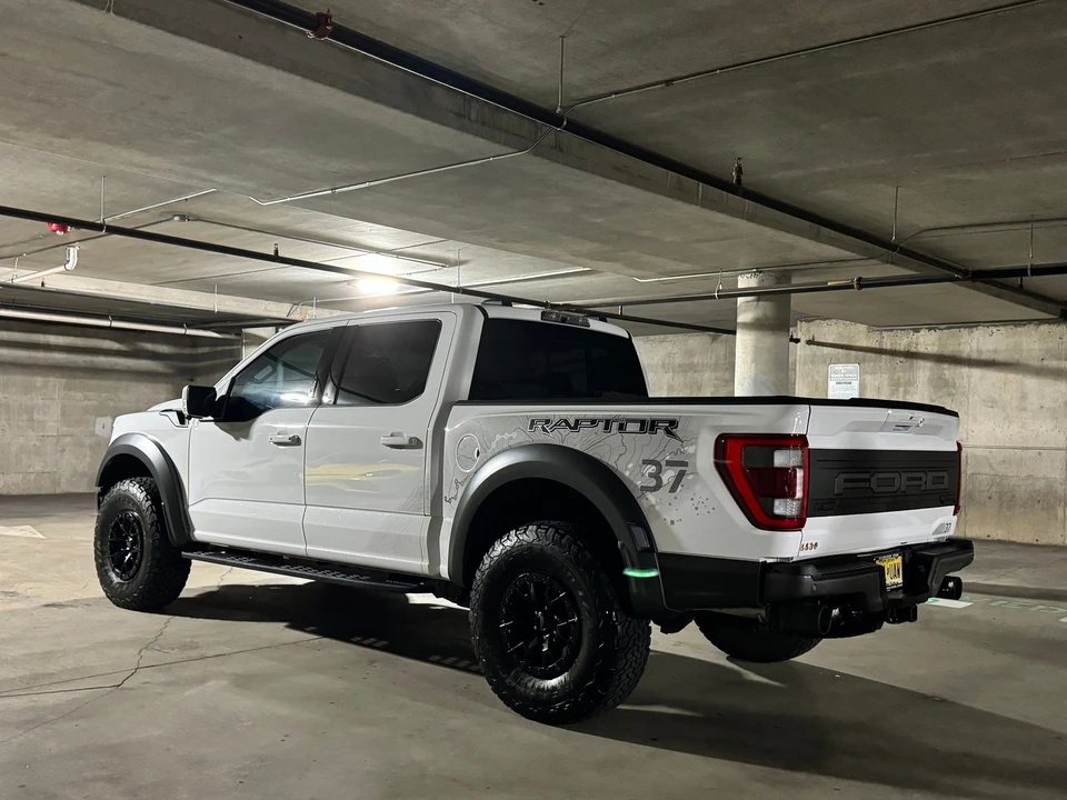 2023 Ford F-150 Raptor 14th Gen - Image 4 of 21