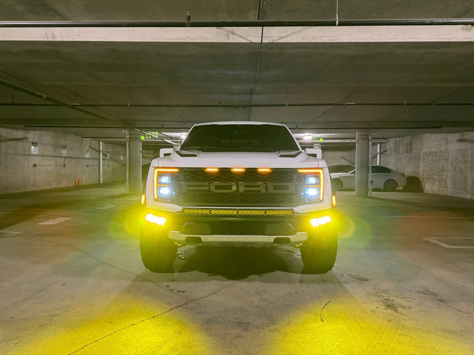 2023 Ford F-150 Raptor 14th Gen - Image 17 of 21