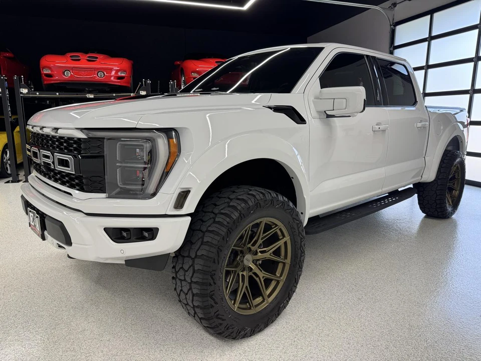 2023 Ford F-150 Raptor 14th Gen - Image 4 of 31