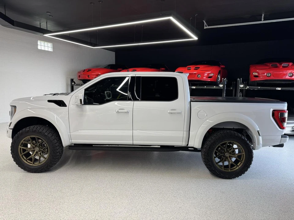 2023 Ford F-150 Raptor 14th Gen - Image 8 of 31