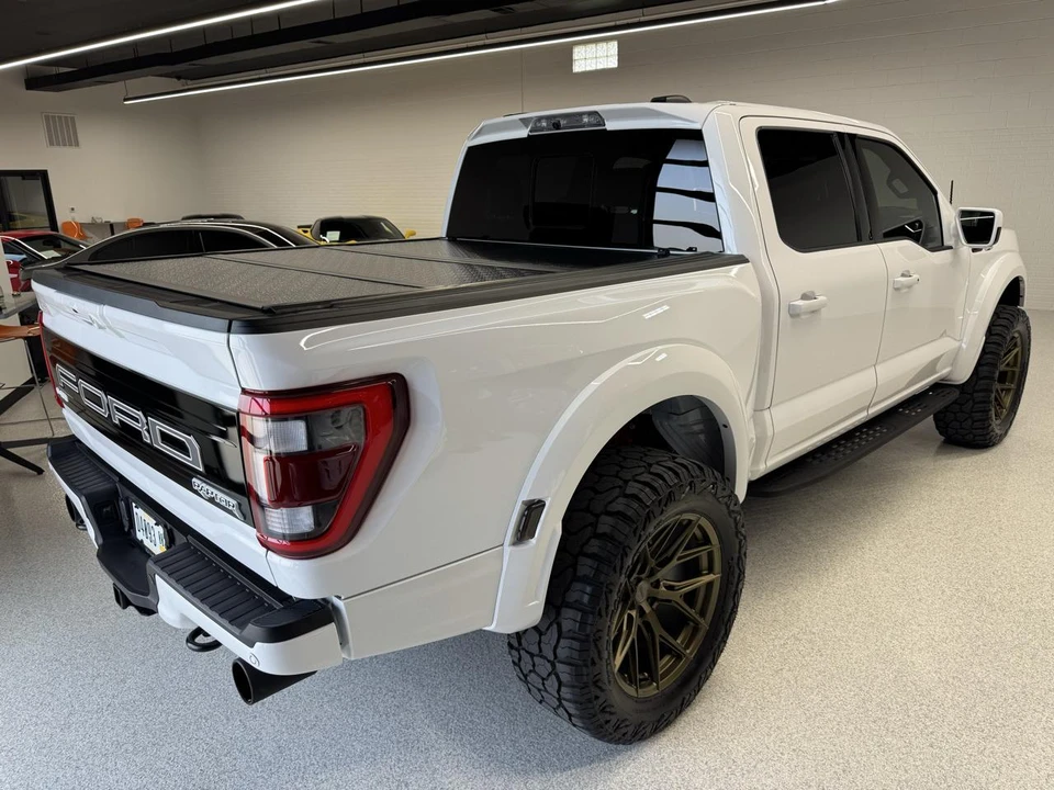 2023 Ford F-150 Raptor 14th Gen - Image 13 of 31