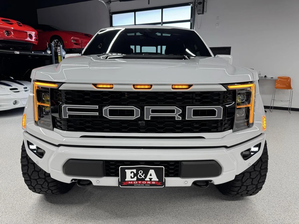 2023 Ford F-150 Raptor 14th Gen - Image 22 of 31