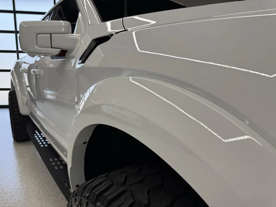 2023 Ford F-150 Raptor 14th Gen - Image 29 of 31