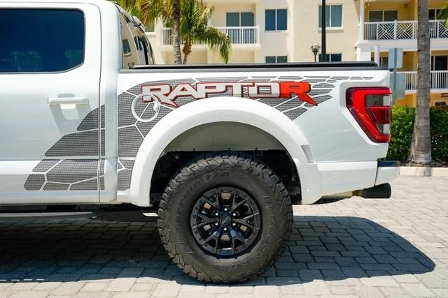 2023 Ford F-150 Raptor 14th Gen - Image 15 of 31