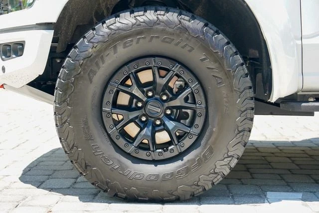 2023 Ford F-150 Raptor 14th Gen - Image 13 of 31