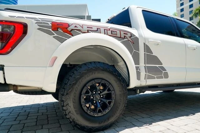 2023 Ford F-150 Raptor 14th Gen - Image 29 of 31
