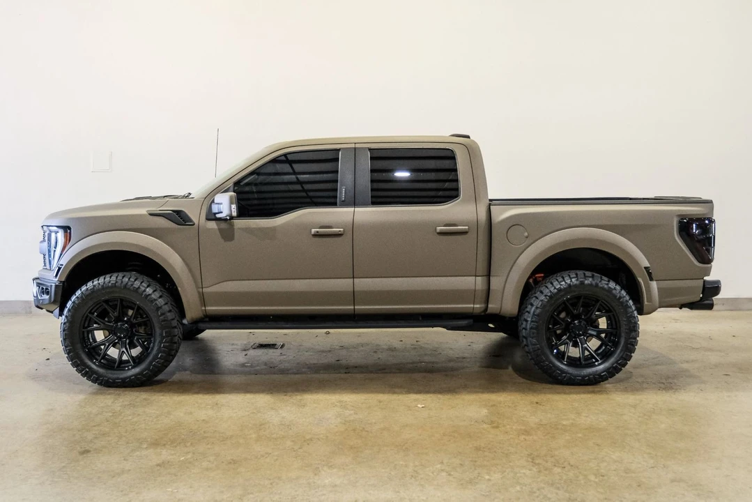 2023 Ford F-150 Raptor 14th Gen - Image 9 of 12